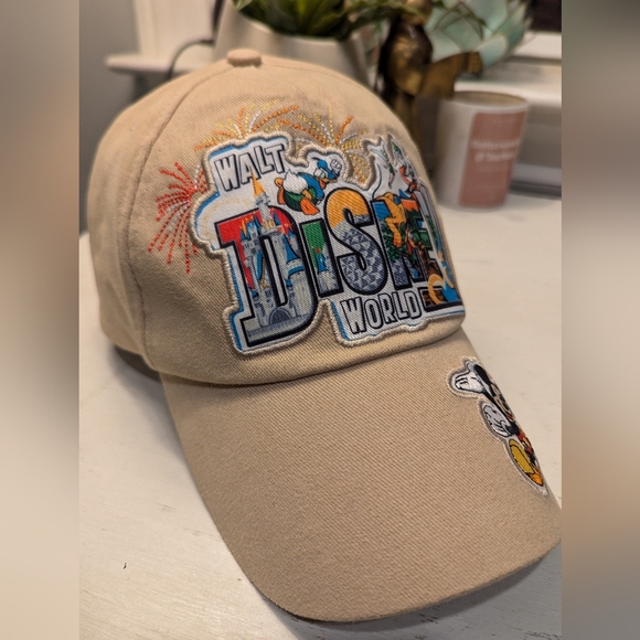 Vintage Walt Disney World Disney Parks Adjustable Hat Cap Mickey Mouse Beige - Picture 2 of 7